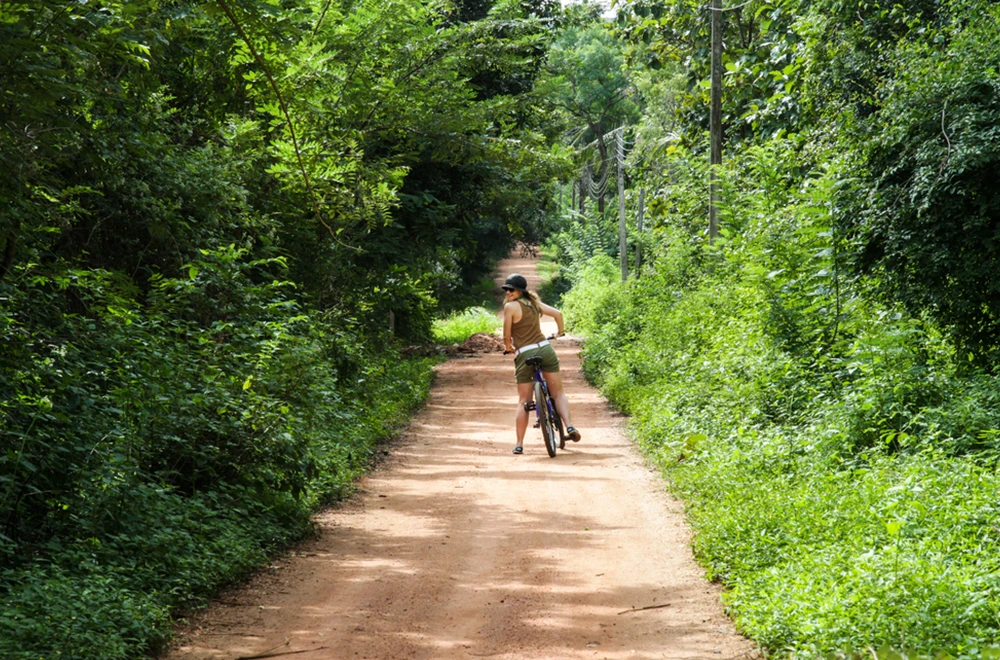 do-vacation-cycling-gal-1