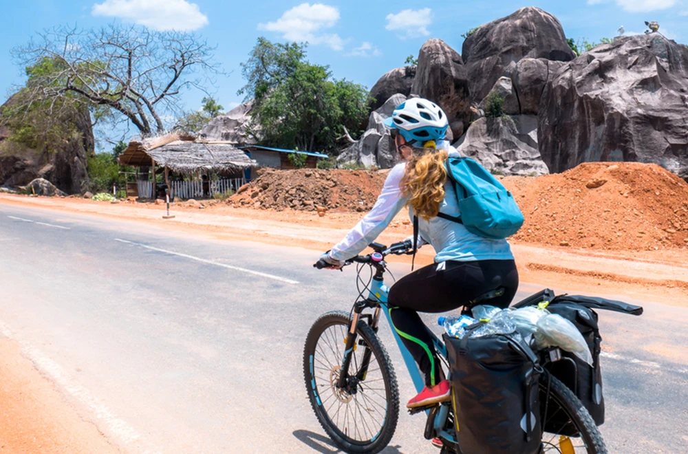 do-vacation-cycling-gal-2